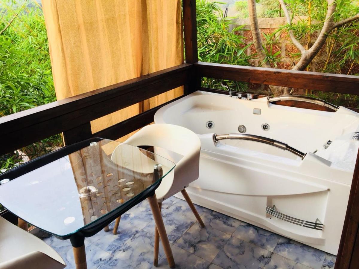 Rock Forest Goa Honeymoon Cottages Calangute Εξωτερικό φωτογραφία